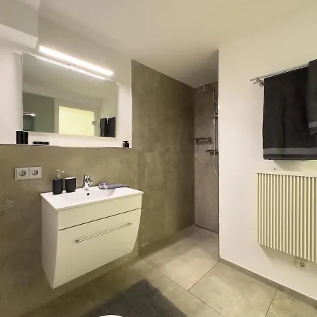 Modernes 1 In Schwabing Naehe Allianz Arena Und Englischer Garten Appartement München