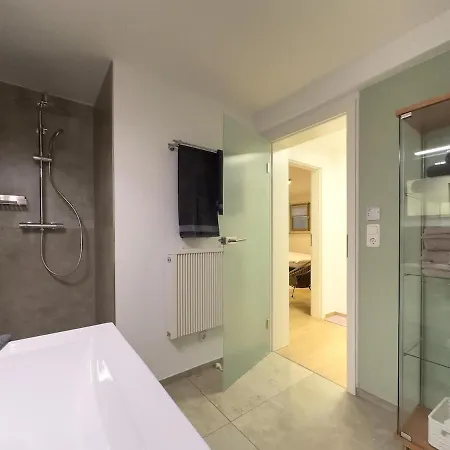 Modernes 1 In Schwabing Naehe Allianz Arena Und Englischer Garten * Monachium